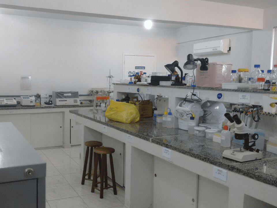 Laboratório (9)